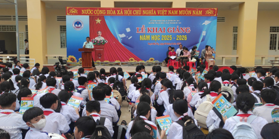 Tăng cường tuyên truyền an toàn điện trong dân và an ninh nguồn nước đến các khách hàng sử dụng điện nước